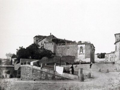 La Cuesta de la Vega en Madrid: un rincón lleno de historia