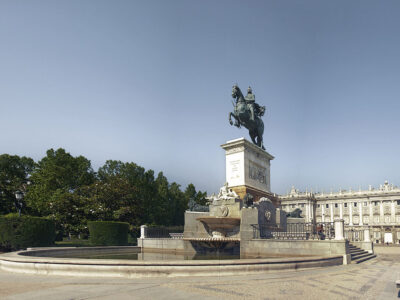 La plaza de Oriente